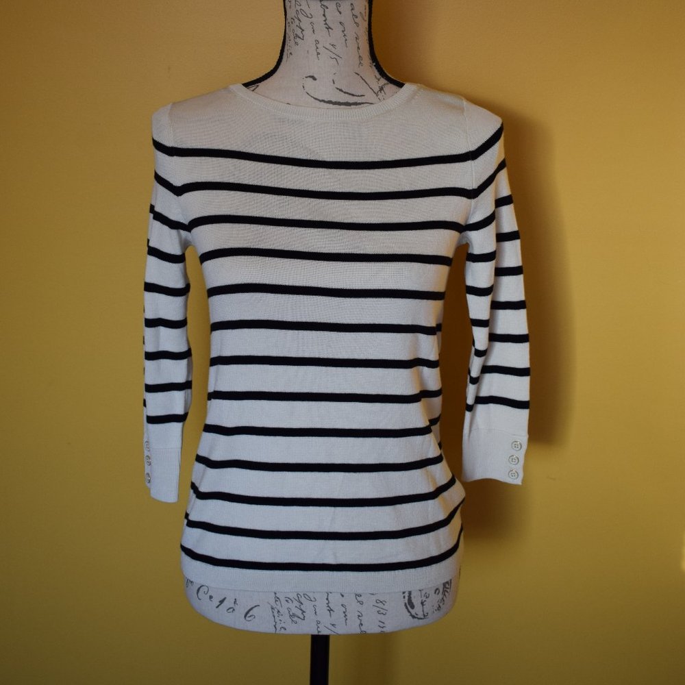 Talbots 3/4 sleeve sweater buttons on sleeve